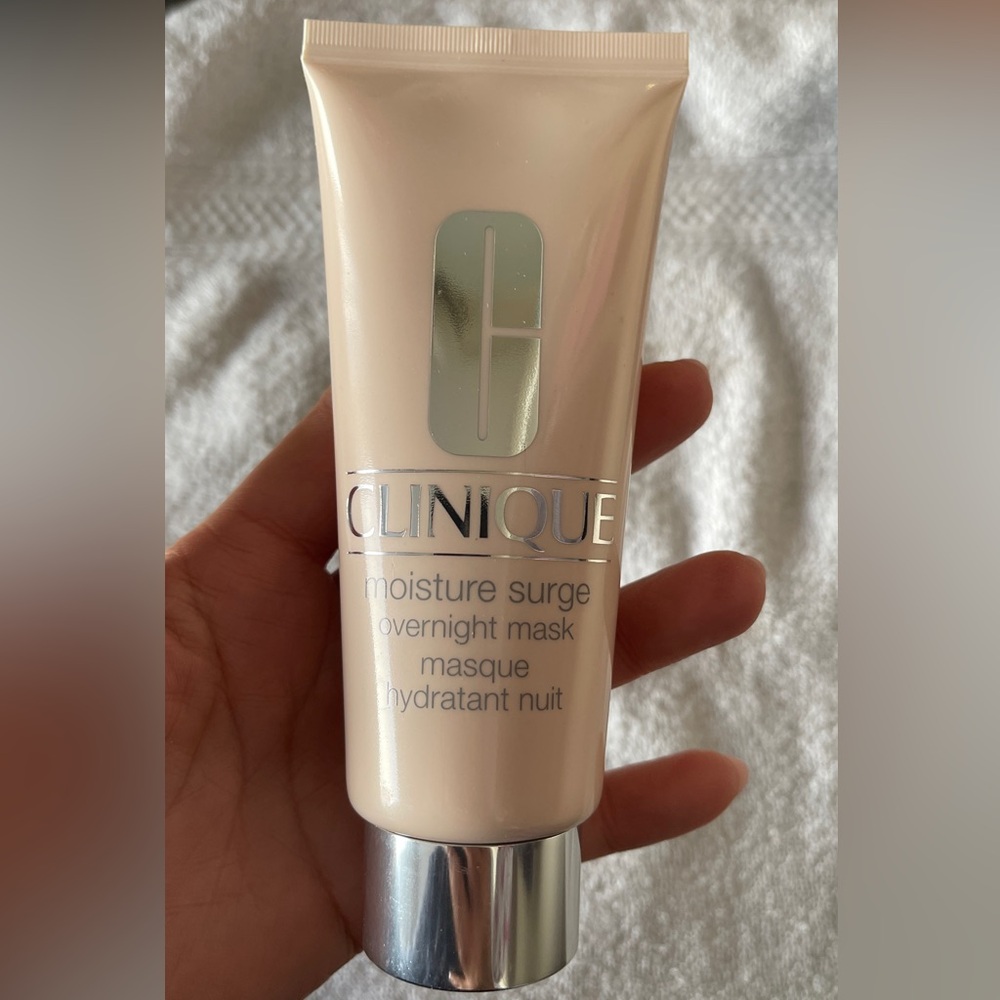 Clinique Moisture Surge Overnight Mask